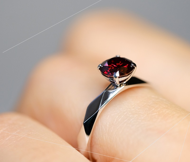 Кольцо с выращенным бриллиантом 0.880 ct | Фото 1